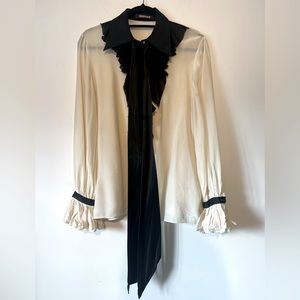 Vintage Roberto Cavalli Soft Cream Ruffled Silk Blouse w/Puff Sleeves Size 42